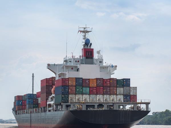Container ship carrying cargo containers